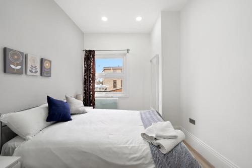 3BR Duplex Penthouse Harrow centre