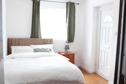Front House suite