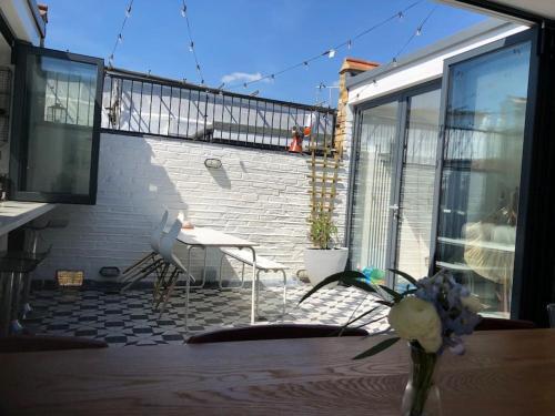 Stunning Richmond Maisionette with rooftop patio - Tap to explore photos