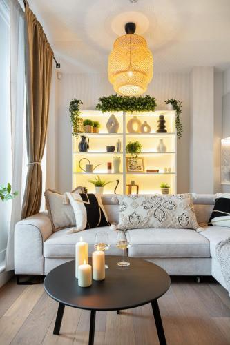 Notting Hill Apartments Collection - Tap to explore photos