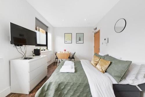 Green Lanes Studios By Morethanstays