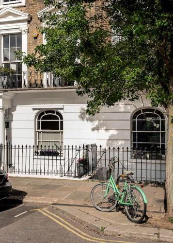 Chepstow Place- Notting Hill