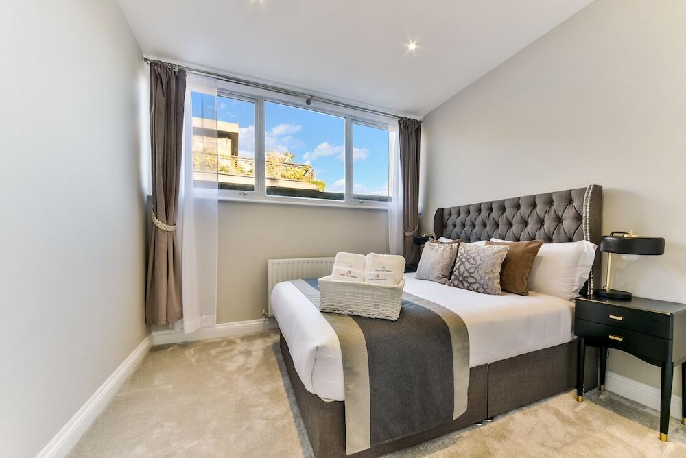 Avari Apartments - Hatton Collection Room Type - Executive Apartment