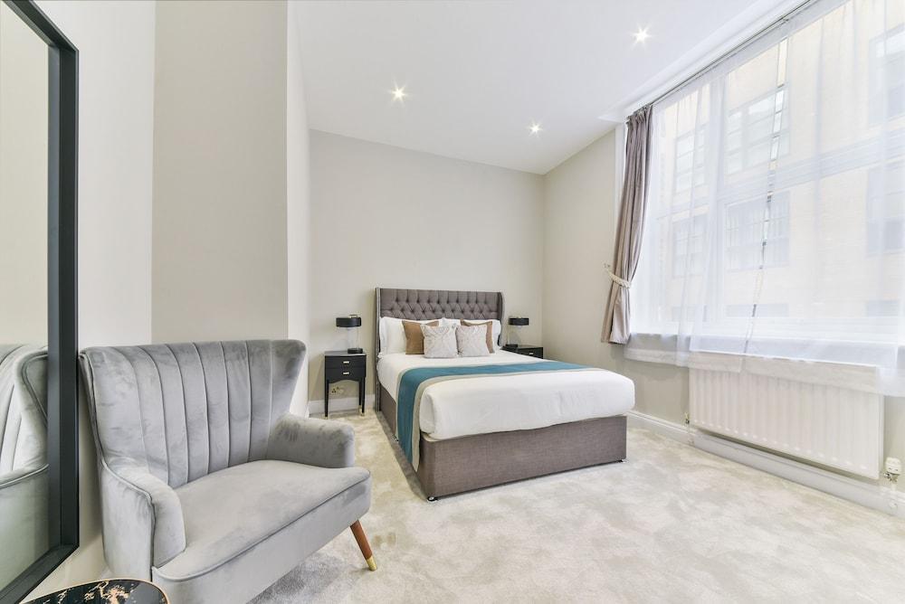 Avari Apartments - Hatton Collection Room Type - Deluxe Apartment Avari Apartments - Hatton Collection Room Type - Deluxe Apartment
