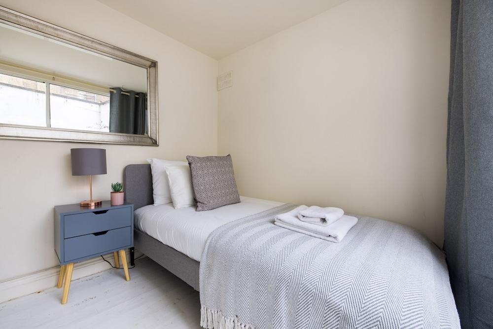 The Maida Vale Apartments - Tap to explore photos
