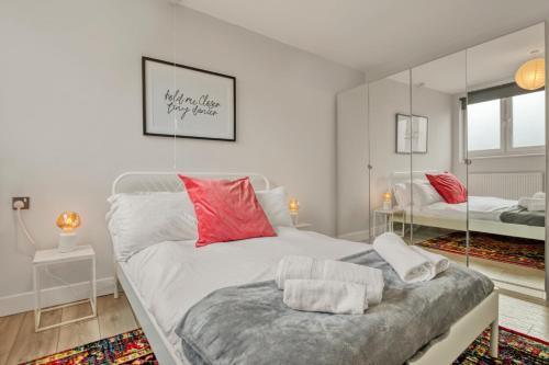 Homely 1Bed Apartment Vauxhall