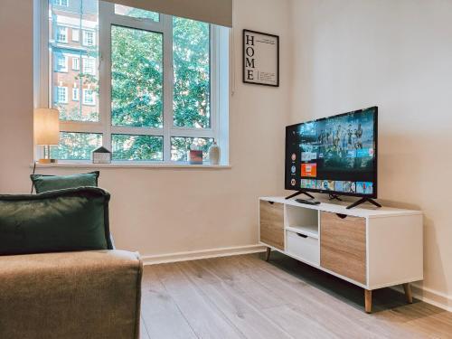 The Winchilsea Flat in St John s Wood - Tap to explore photos