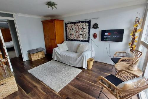 Central Apartment, Kings Cross 6 mins walk - Tap to explore photos