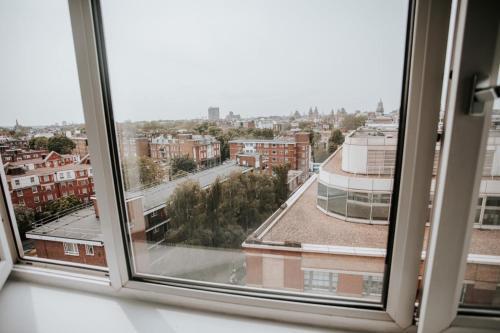 Penthouse at Chelsea Cloisters Hotel - Tap to explore photos