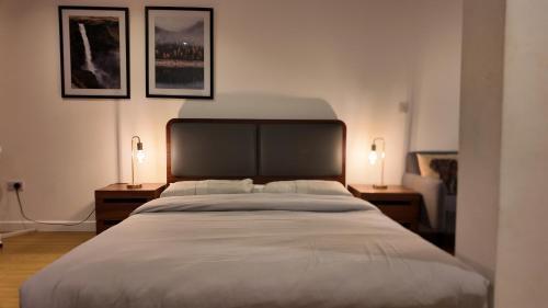 Sleep6 In Leicester Square, Soho VR7 - Tap to explore photos