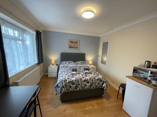 Kensal Lodge 2 Guest House