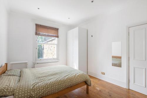 Quaint Homes in Chelsea - Tap to explore photos