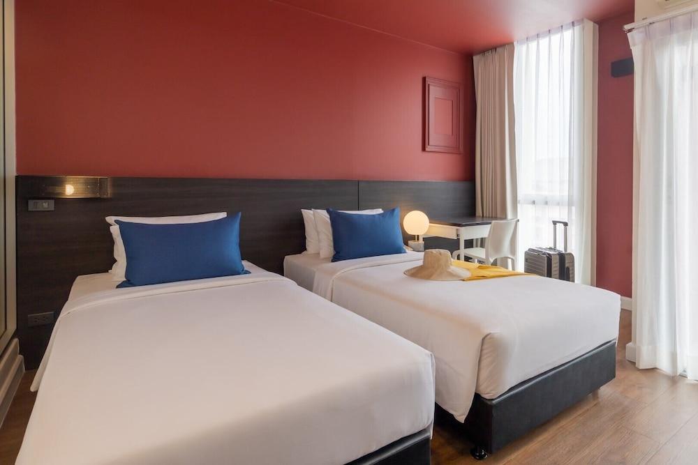 Blue Hippo Hotel Room Type - Comfy Double or Twin Suite Room