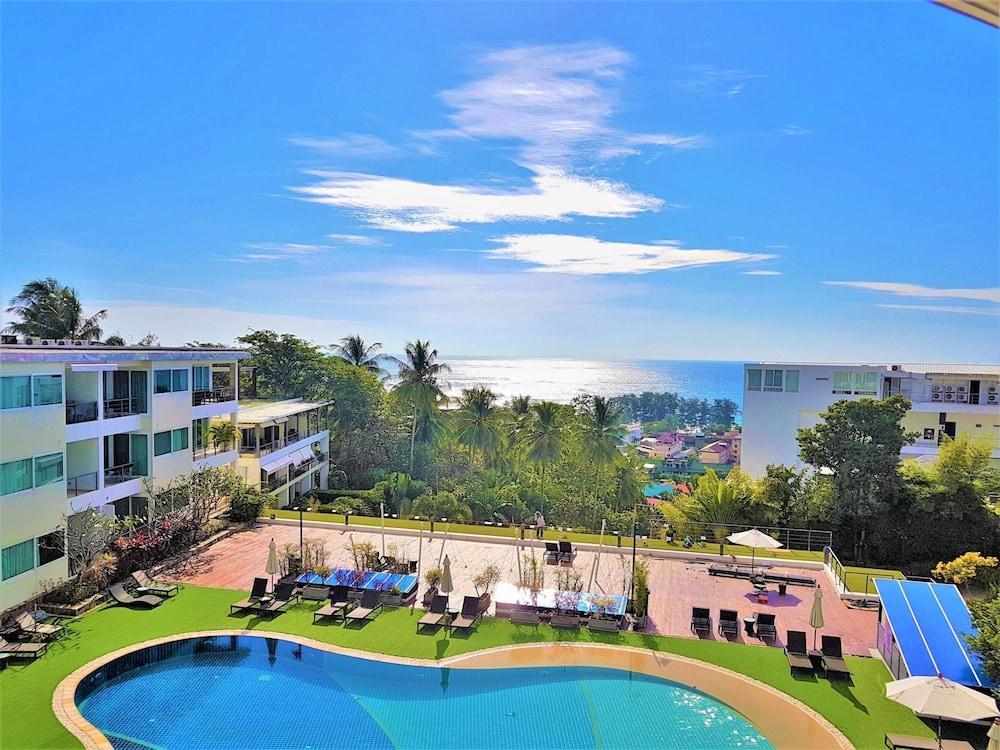 G201 Swimming Pool Gym Kitchen Free Parking Balcony