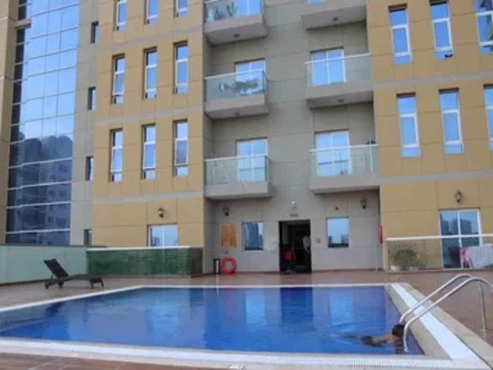 Unique And Stylish Furnished Studio With Pool - Tap to explore photos