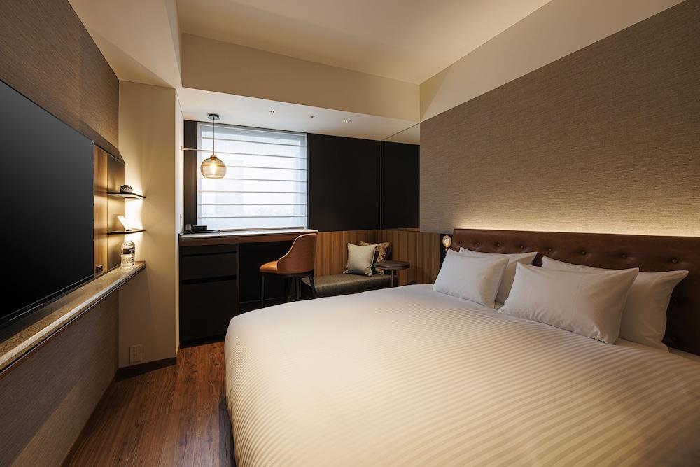 Hotel Metropolitan Tokyo Haneda Room Type - Standard Double Room, 1 King Bed, Non Smoking (For 2 people) Hotel Metropolitan Tokyo Haneda Room Type - Standard Double Room, 1 King Bed, Non Smoking (For 2 people)
