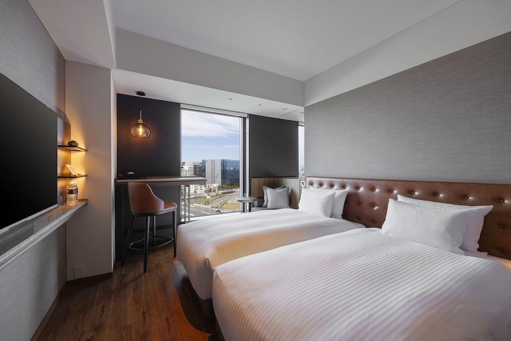 Hotel Metropolitan Tokyo Haneda Room Type - Standard Twin Room, Multiple Beds, Non Smoking, River View (For 2 people)