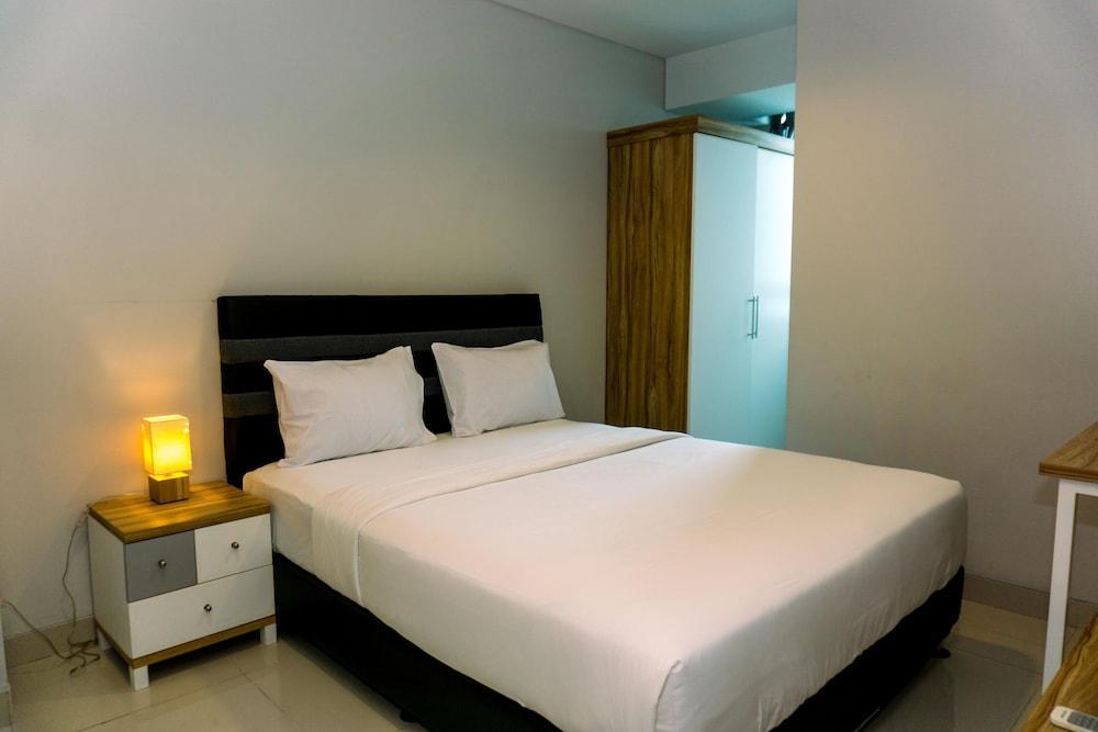 Nice And Elegant 2Br Apartment At Springhill Terrace Residence