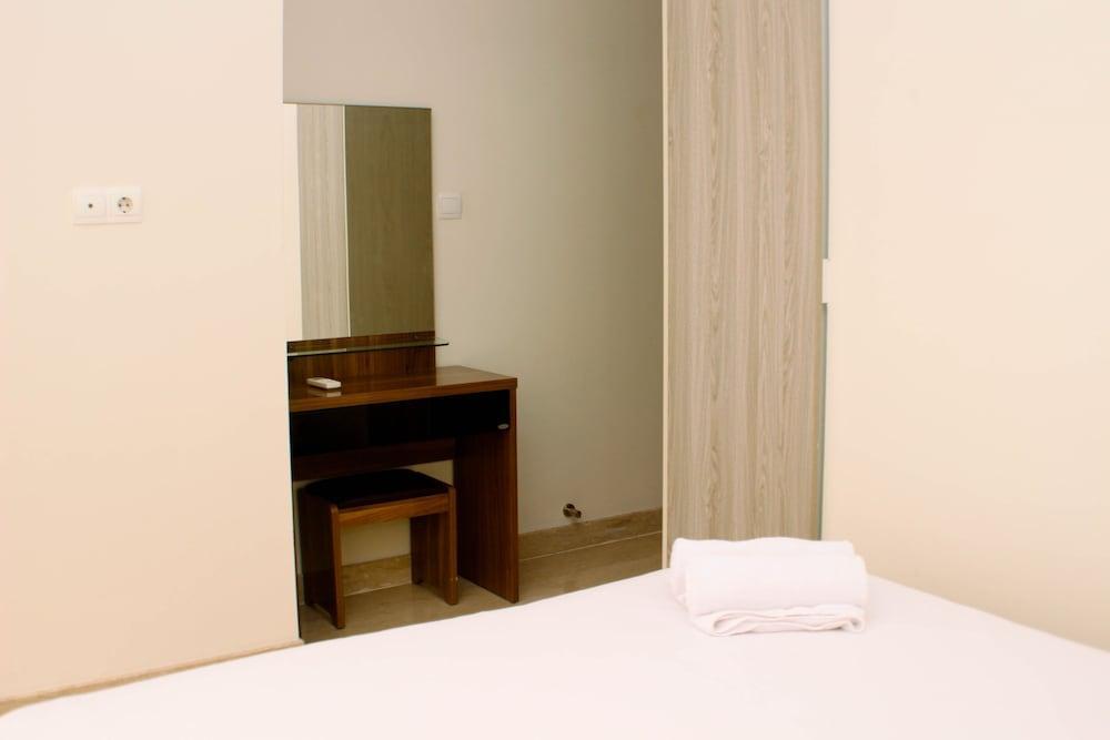 Stunning And Comfortable 2Br At Menteng Park Apartment