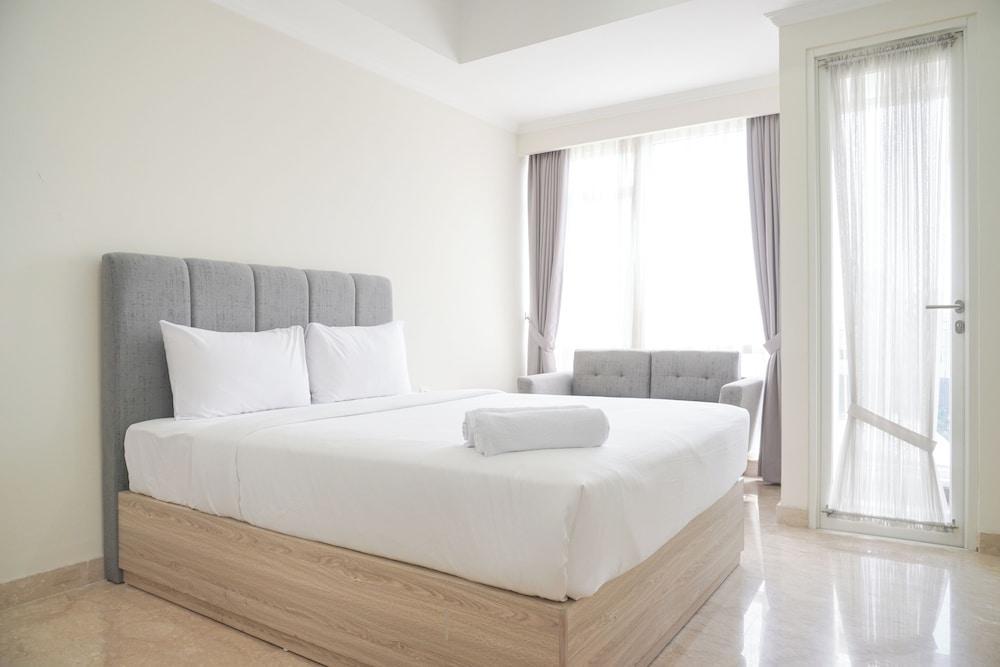 Comfort Stay Studio At Menteng Park Apartment