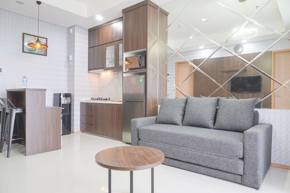 Stunning And Comfortable 2Br Samara Suites Apartment