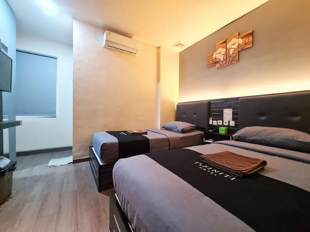 Infiniti Hotel Room Type - Double or Twin Room