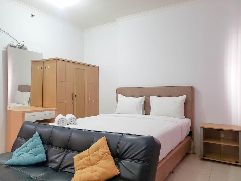 Nice Studio At Marina Ancol Apartment - Tap to explore photos