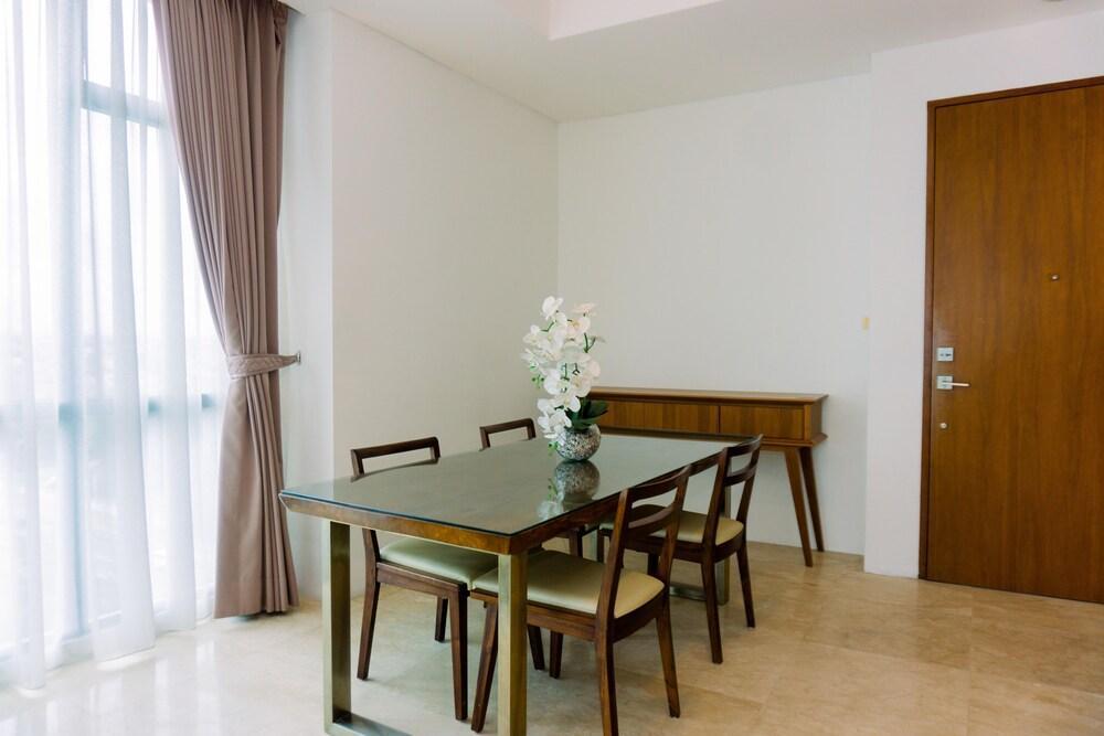 Spacious 3BR Apartment At 8th Floor Veranda Residence Puri - Tap to explore photos