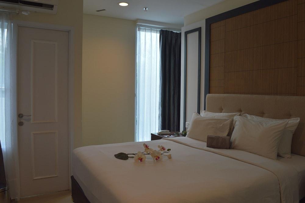 Giia Sanno Menteng Room Type - Deluxe Double Room