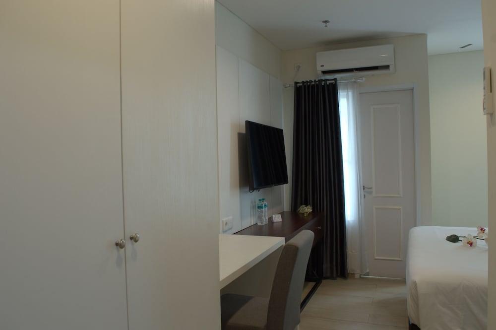 Giia Sanno Menteng Room Type - Superior Double Room