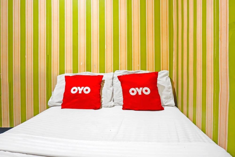OYO 92581 Tangki Residence 2 - Tap to explore photos