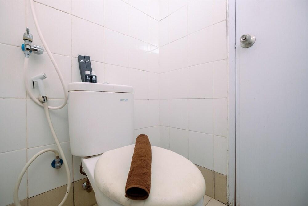 Strategic Designed And Simply 2Br At Bassura City Apartment - Tap to explore photos