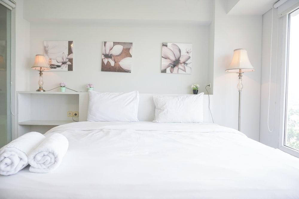 Comfy And Spacious 2Br Loft Apartment Maqna Residence