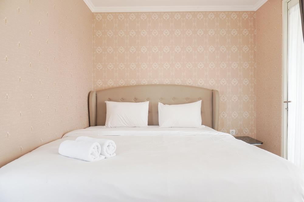 Best Choice And Nice Studio At Menteng Park Apartment