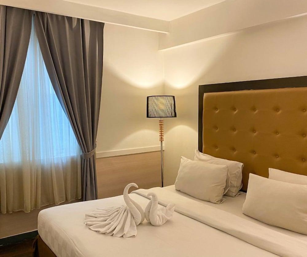 MV Orienchi Room Type - Standard Double Room