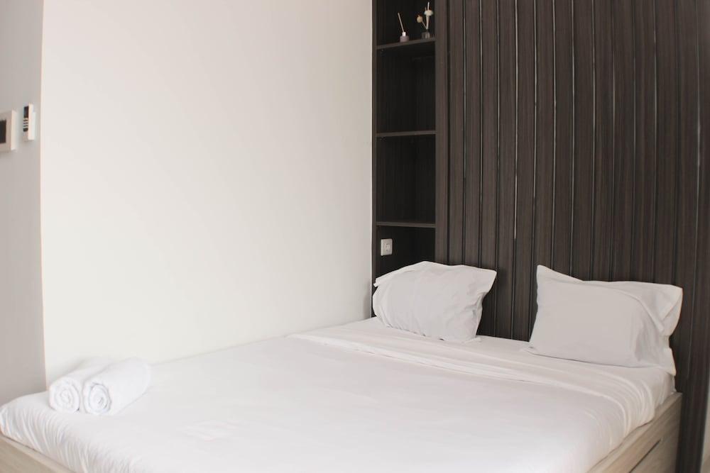 Nice And Comfy Studio West Vista Apartment - Tap to explore photos