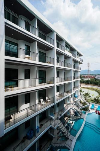 Poolrada Boutique Hotel - SHA Plus Room Type - Deluxe Triple Room