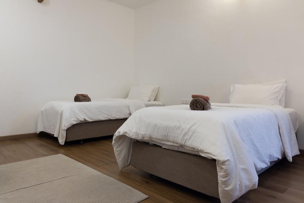 Island Zephyr Room Type - Deluxe Triple Room