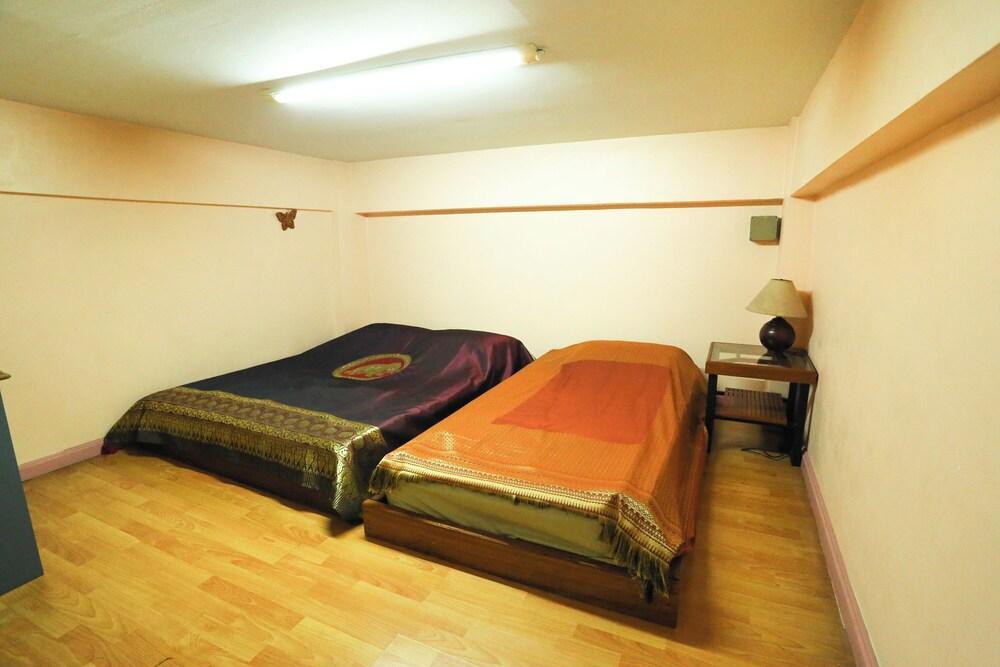 Pjr Chateau Room Type - Triple Room