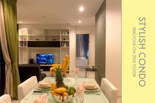 Stylish Condo w. Pool View 2F - Tap to explore photos