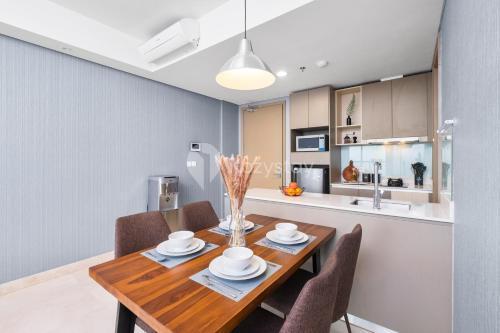 Neira by Kozystay - PIK Room Type - Two-Bedroom Apartment