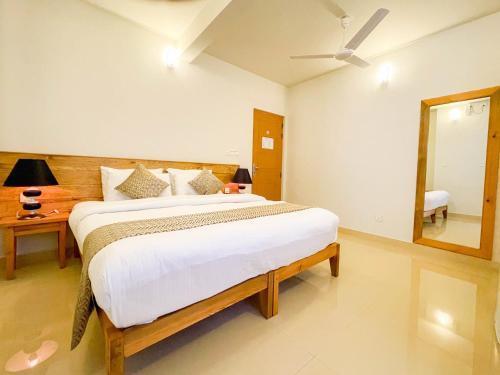 Suffix Retreat - Stay, Dive & Explore Fuvahmulah - Tap to explore photos