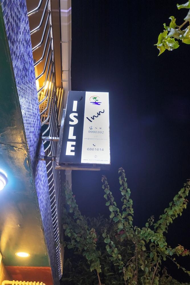 Isle inn - Tap to explore photos