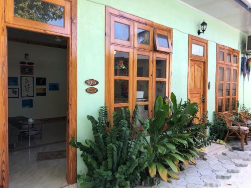 Royal Reef Stay