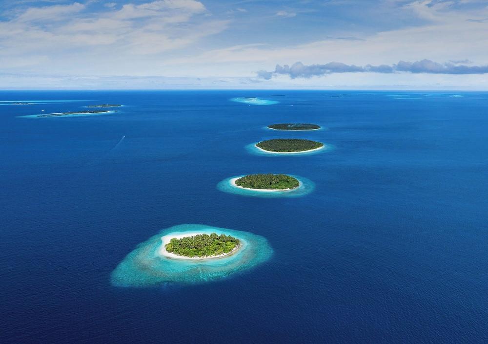 Dhoani Maldives Guesthouse - Tap to explore photos