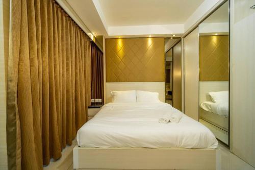 Cozy studio in central Jakarta, SCBD - Tap to explore photos