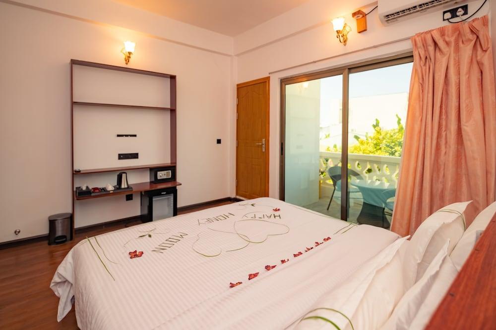 Gaafaru View Inn Room Type - Family Triple Room