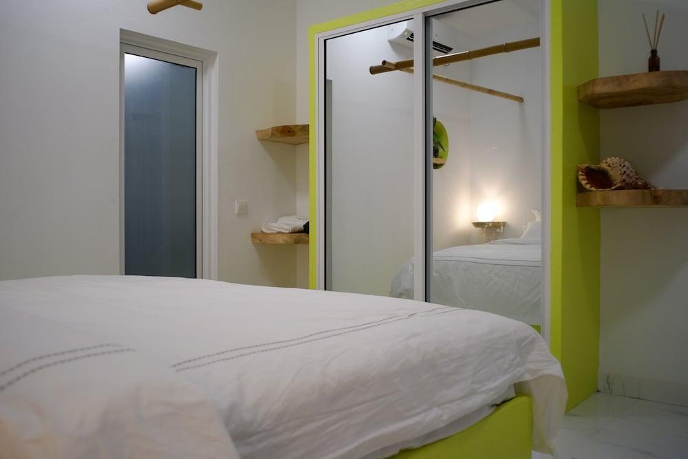 Noovilu Suites Maldives - Tap to explore photos