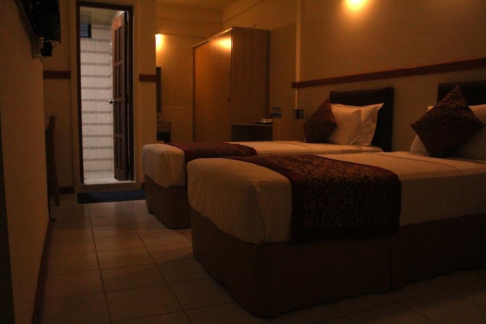 ONE ON INN Room Type - Standard Twin Room