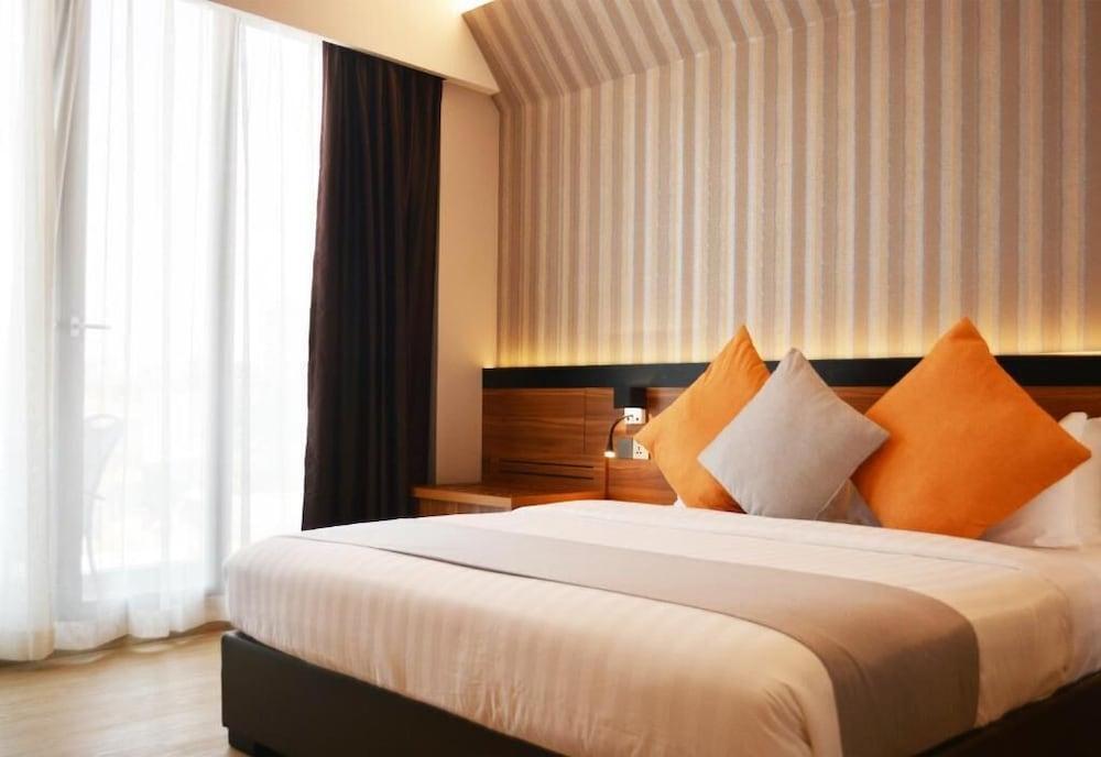 Triton Prestige Seaview and Spa Room Type - Premium Interconnecting Room
